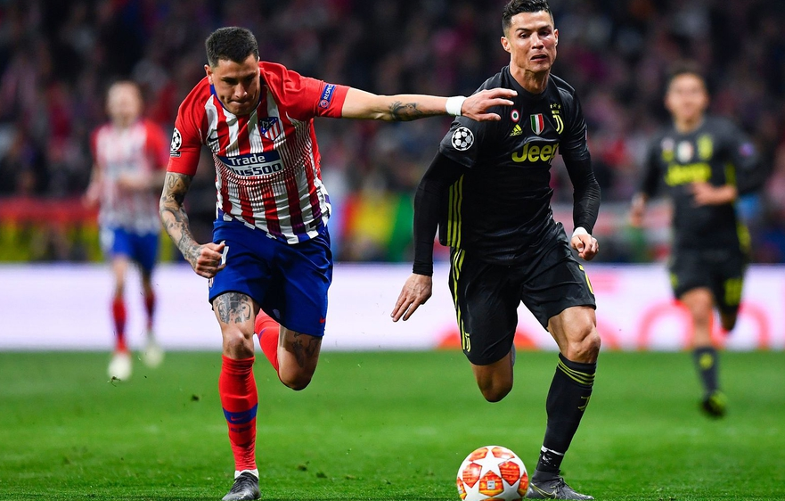 尤文图斯主场逆风翻盘晋级的简单介绍