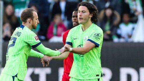 包含沃尔夫斯堡惨遭逆转，客场不敌对手的词条