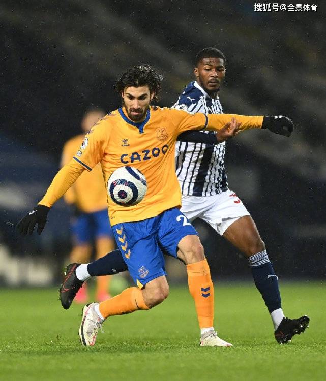 乐动体育-关于哈德斯菲尔德主场取胜，积分榜上升的信息